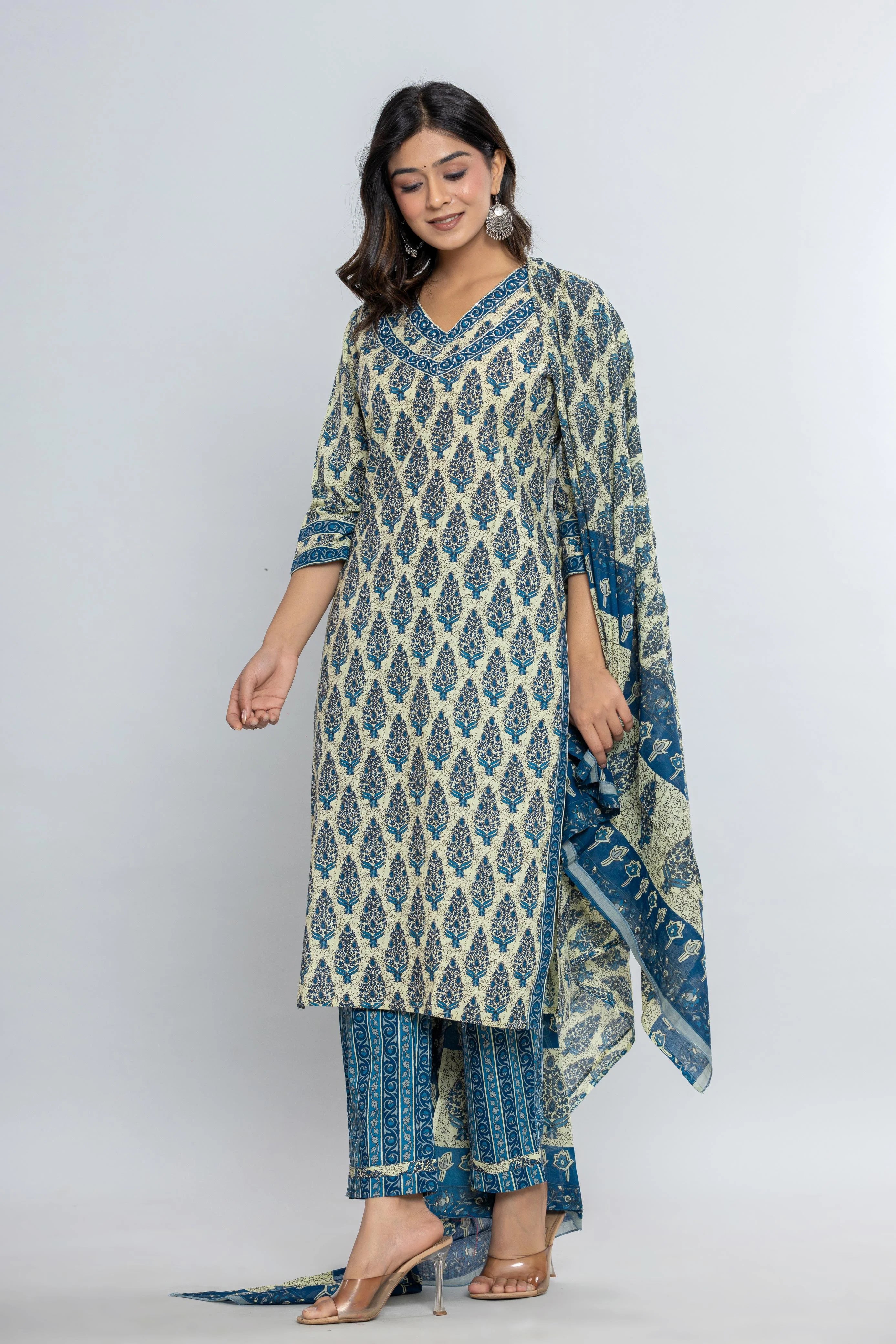 Latest Printed Pure Cotton Straight Kurti Pant Dupatta Set Formal Dress Pants