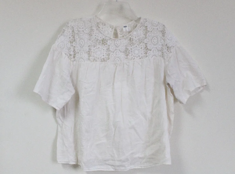 Old Navy Cream Blouse | L Delicate Pleat Blouse