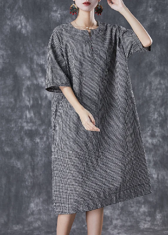 Plus Size Black Oversized Plaid Cotton Maxi Dresses Summer Stylish Boho Chic Maxi Dress