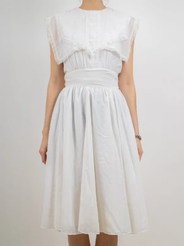 1970's Gunne Sax By Jessica McClintock bibbed dress
