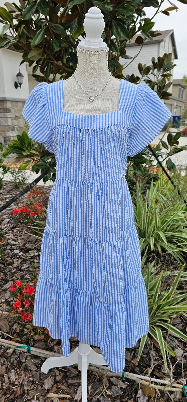 Not In Kansas Seersucker Mini Dress - Baby Blue - MEDIUM - FINAL SALE Chic Sleeveless Mini Dress Not In Kansas Seersucker Mini Dress - Baby Blue - MEDIUM - FINAL SALE Chic Sleeveless Mini Dress