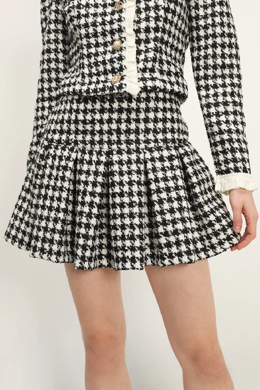 Andrea Houndstooth Skort chiffon skirt lightweight