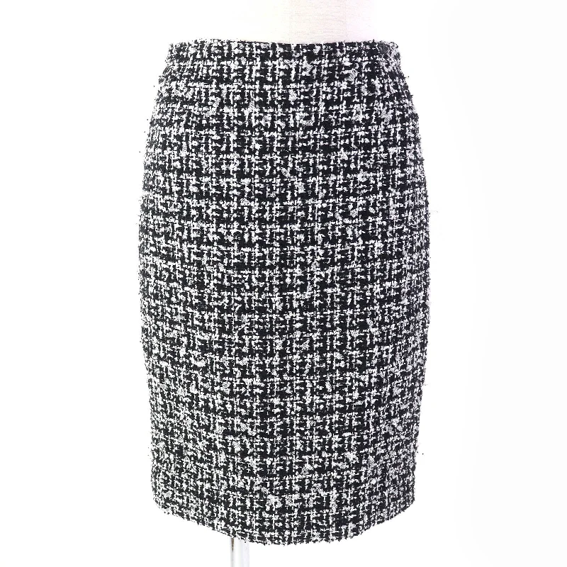 Chanel Tweed Tight Skirt Black White 36 patchwork skirt art