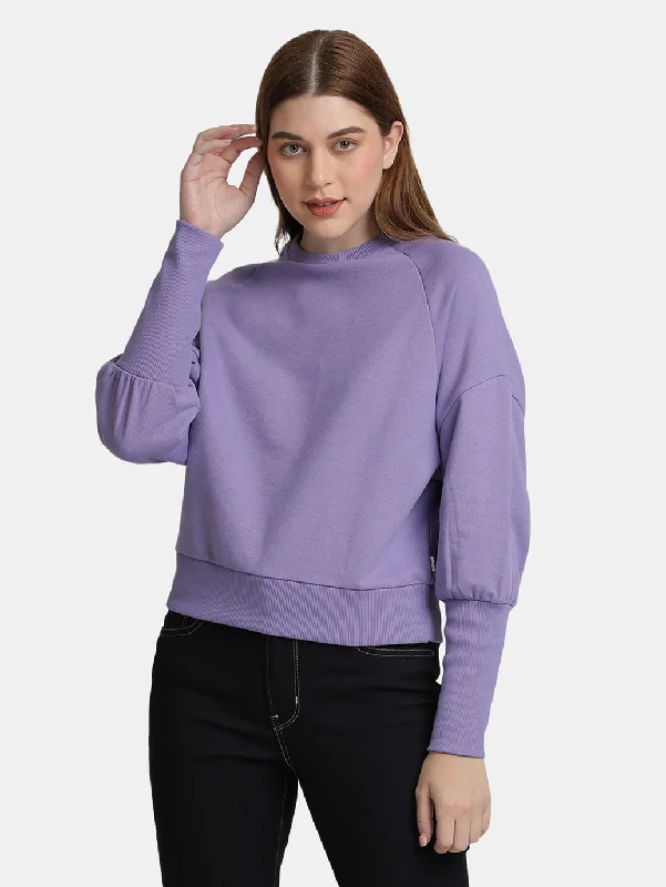 Women's Solid Round Neck Sweatshirt Hoodie with Hem Frayed Vintage Worn